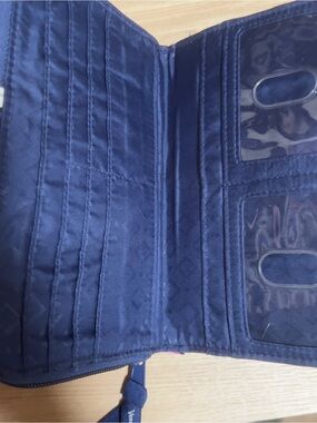 Vera Bradley RFID Turnlock Wallet – African Violet (NWT)